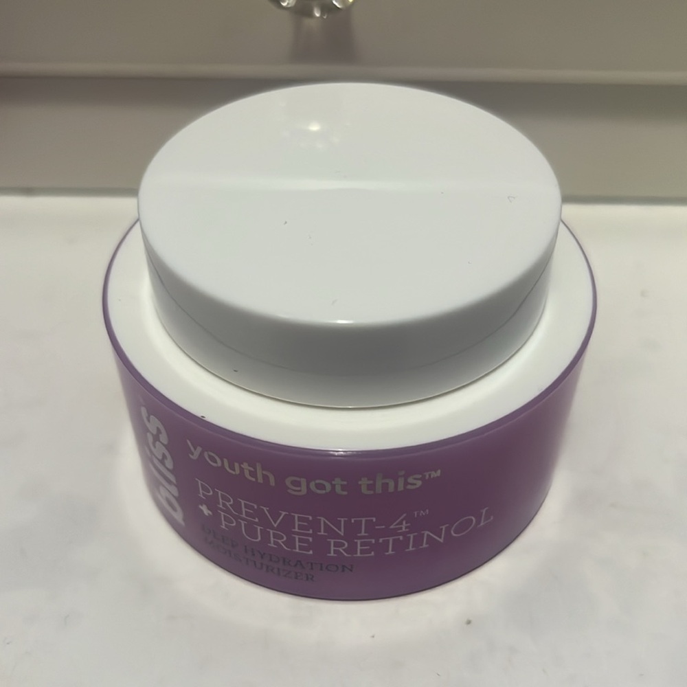 NWB 💜 Bliss Youth Got This Moisturizer - Picture 6 of 8